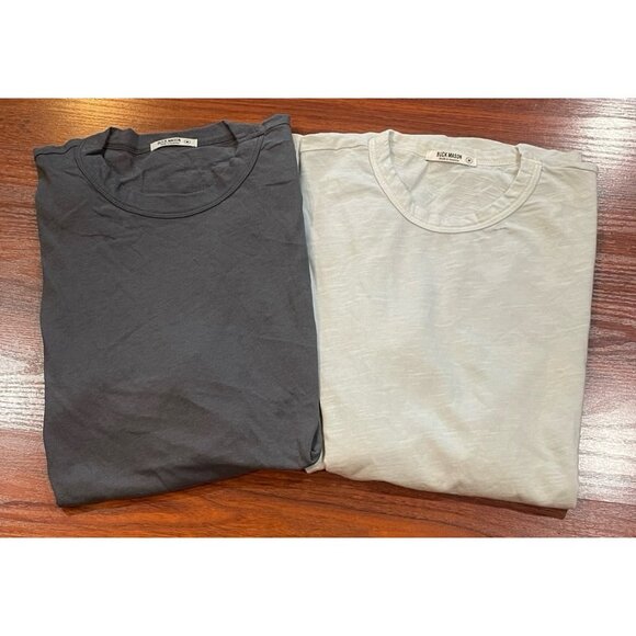 BUCK MASON LOT 2 SHIRTS SIZE MÉDIUM - Picture 1 of 8
